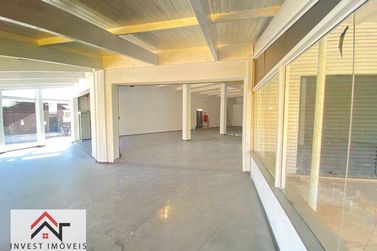 Sal&atilde;o Comercial para alugar - 450m&sup2; - Cidade Sat&eacute;lite