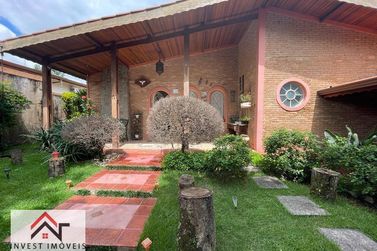 Casa &agrave; venda - 295m&sup2; - Nova Gard&ecirc;nia
