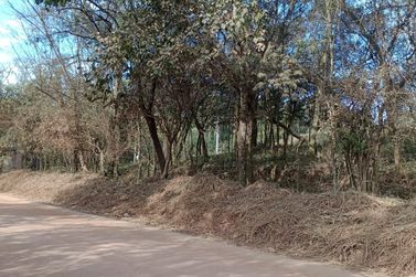 Terreno &agrave; venda - 27667m&sup2; - Jardim Maracan&atilde;
