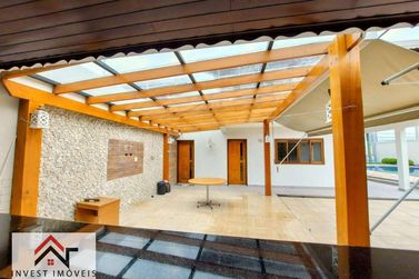 Casa &agrave; venda - 321m&sup2; - Jardim Jaragu&aacute;