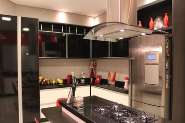 Casa &agrave; venda - 440m&sup2; - Condom&iacute;nio Figueira Garden