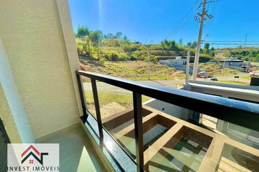 Casa &agrave; venda - 142m&sup2; - Loteamento Vale Das Flores