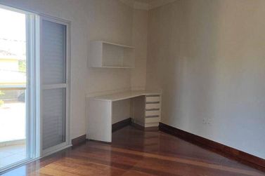 Sobrado para alugar - 700m&sup2; - Lagos de Santa Helena