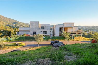 Terreno &agrave; venda - 793m&sup2; - Condom&iacute;nio Itapor&atilde;