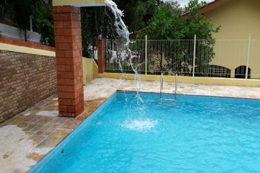 Casa &agrave; venda - 534m&sup2; - Condom&iacute;nio Alpes de Atibaia