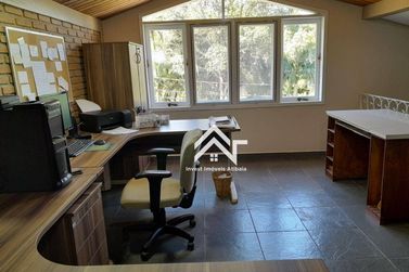 Casa &agrave; venda - 330m&sup2; - Parque Arco Iris
