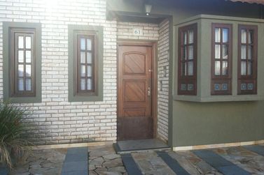 Casa &agrave; venda - 181m&sup2; - Atibaia Jardim