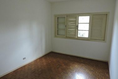 Casa &agrave; venda - 583m&sup2; - VILA SANTISTA