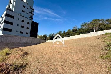 Terreno &agrave; venda - 193m&sup2; - Bella Atibaia