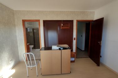 Casa &agrave; venda - 242m&sup2; - Jardim Tapajos