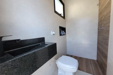 Casa &agrave; venda - JARDIM DOS PINHEIROS