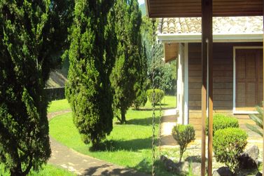 S&iacute;tio &agrave; venda - 1800m&sup2; - Cachoeirinha