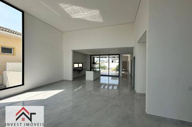 Casa &agrave; venda - 304m&sup2; - Figueira Garden