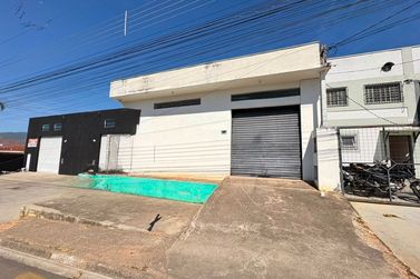 Sal&atilde;o Comercial para alugar - 220m&sup2; - Jardim Imperial