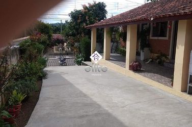 Casa &agrave; venda - 137m&sup2; - JARDIM DOS PINHEIROS