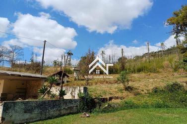 Terreno &agrave; venda - 2213m&sup2; - Jardim Est&acirc;ncia Brasil