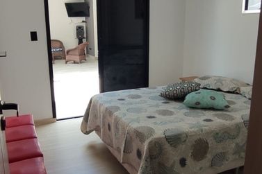 Casa &agrave; venda - 510m&sup2; - JARDIM SHANGRI-L&Aacute;