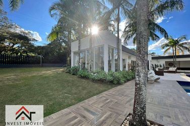 Casa &agrave; venda - 903m&sup2; - Condom&iacute;nio Flamboyant