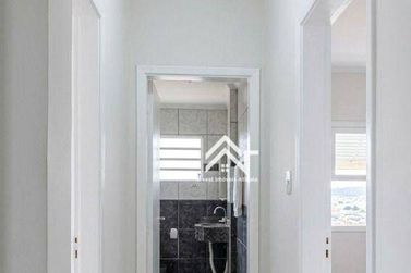 Apartamento &agrave; venda - 77m&sup2; - Centro
