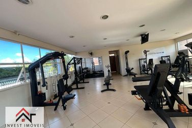 Casa &agrave; venda - 246m&sup2; - Condominio Alto da Floresta