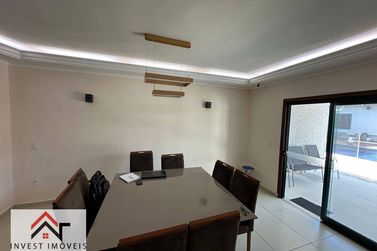 Casa &agrave; venda - 386m&sup2; - Condom&iacute;nio Shambala II