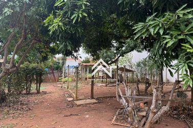 Terreno &agrave; venda - 340m&sup2; - Alvin&oacute;polis