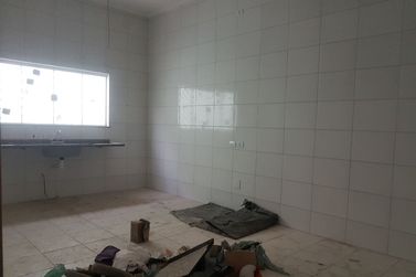 Sala Comercial para alugar - 240m&sup2; - Jardim Cerejeiras