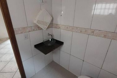 Casa &agrave; venda - 300m&sup2; - Alvin&oacute;polis