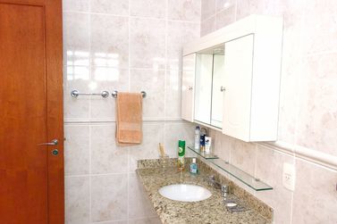 Casa &agrave; venda - 250m&sup2; - VILA ESPERIA OU GIGLIO