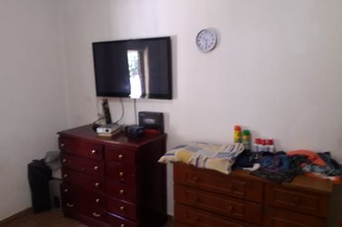 Ch&aacute;cara &agrave; venda - 6000m&sup2; - atibaia