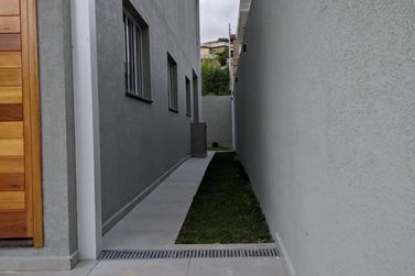 Casa &agrave; venda - 130m&sup2; - JARDIM MARISTELA