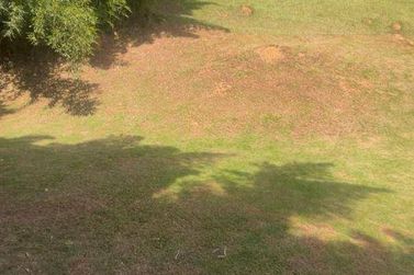 Terreno &agrave; venda - 1000m&sup2; - Condominio Est&acirc;ncia Parque de Atibaia