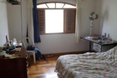 Casa &agrave; venda - 300m&sup2; - Condom&iacute;nio Shambala I