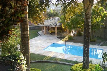 Casa &agrave; venda - 395m&sup2; - Jardim Itaperi