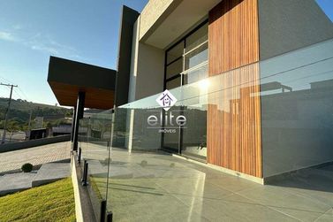 Casa &agrave; venda - 285m&sup2; - RESIDENCIAL GREEN VILLAGE