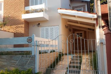 Casa para alugar - 85m&sup2; - ITAPETINGA
