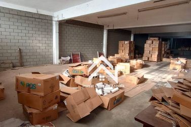 Sal&atilde;o Comercial para alugar - 2100m&sup2; - Recreio Estoril