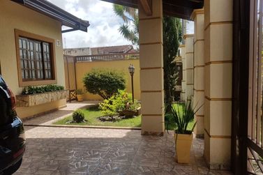 Casa &agrave; venda - 360m&sup2; - Loanda