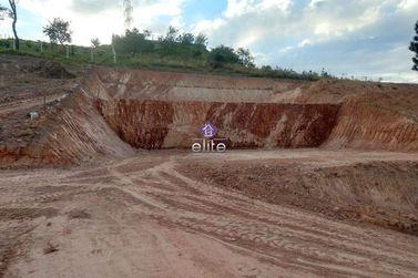 Terreno &agrave; venda - 1008m&sup2; - JARDIM EST&Acirc;NCIA BRASIL