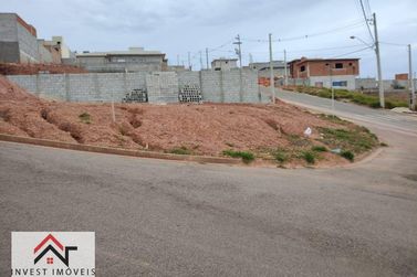 Terreno &agrave; venda - 305m&sup2; - Lamismar II