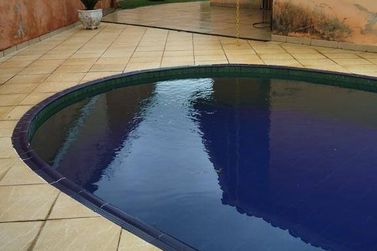 Ch&aacute;cara &agrave; venda - 1416m&sup2; - Terra Preta