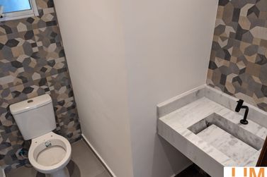 Casa &agrave; venda - 130m&sup2; - JARDIM MARISTELA