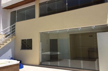 Casa &agrave; venda - 350m&sup2; - Jardim Eneide