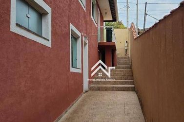 Casa &agrave; venda - 429m&sup2; - Vale das Flores
