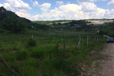 Terreno &agrave; venda - 832m&sup2; - Est&acirc;ncia San Remo