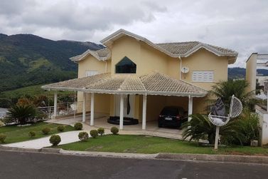 Casa &agrave; venda - 447m&sup2; - CONDOMINIO AGUA VERDE