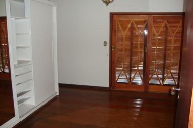 Sobrado para alugar - 650m&sup2; - VILA GARD&Ecirc;NIA