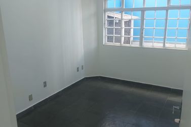Sala Comercial para alugar - 40m&sup2; - CENTRO