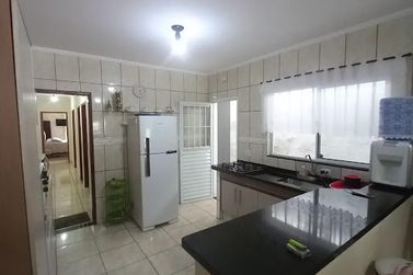 Casa &agrave; venda - 100m&sup2; - Jardim Brogot&aacute;