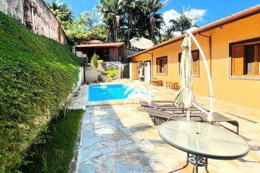 Casa para alugar - 275m&sup2; - Cidade Sat&eacute;lite